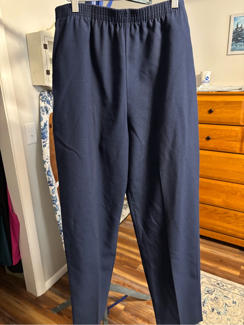 Briggs New York Women's Navy Straight-Leg Elastic-Waist Pants